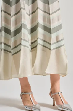 Abito fantasia righe americana tessuto verde