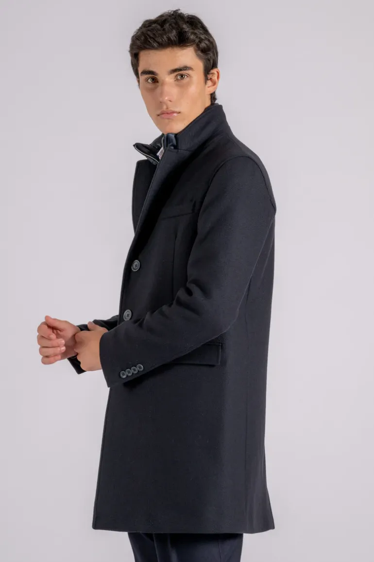 Cappotto in lana con pettorina blu