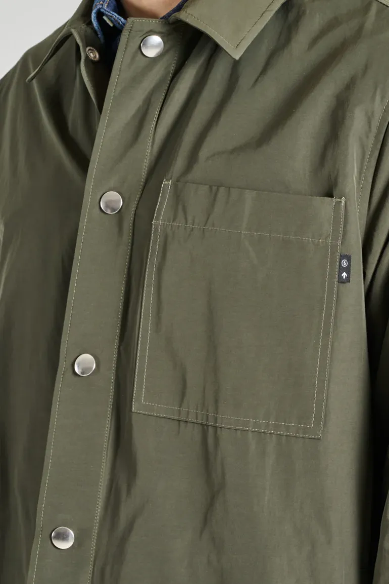 Giacca camicia over tessuto verde