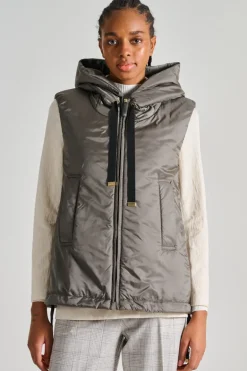 Giubbotto imbottito smanicato nero