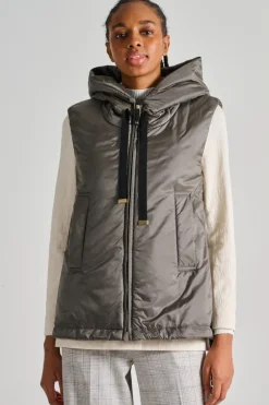 Giubbotto imbottito smanicato nero