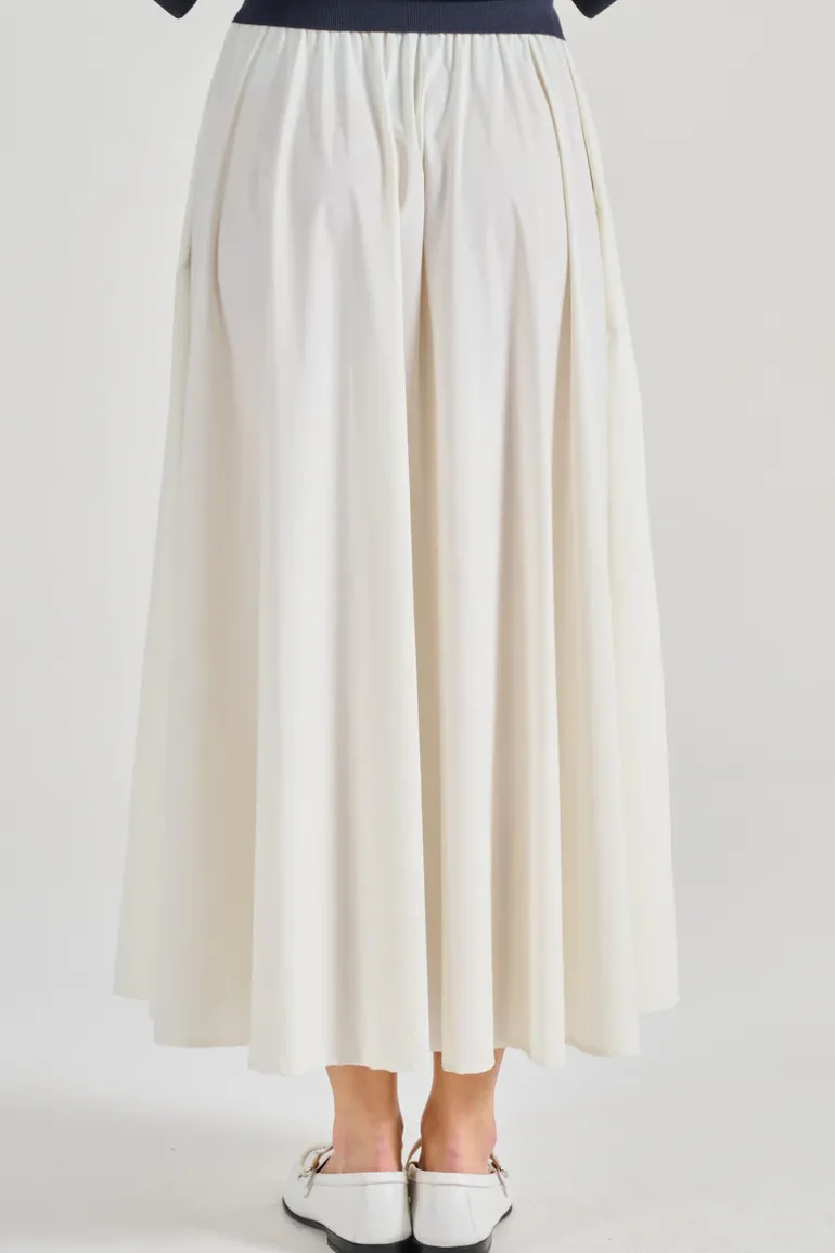 Gonna light nylon stretch bianco