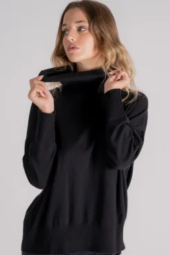 Maglia scollo ampio 100% lana vergine nero