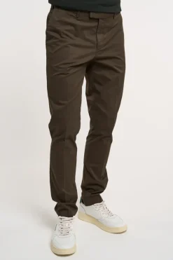 Pantalone ventre piatto 98% cotone 2% elastan marrone