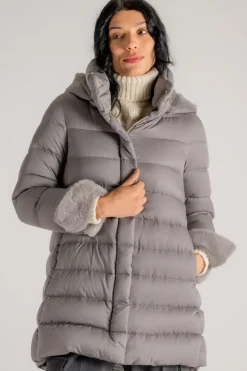 Piumino con cappuccio grigio donna