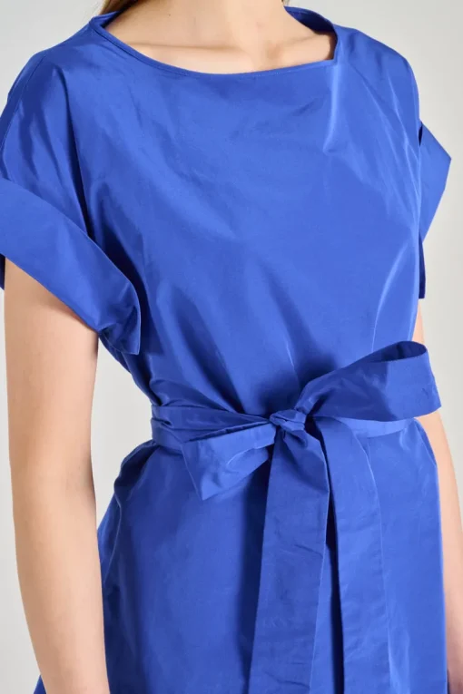 Abito azzurro blu